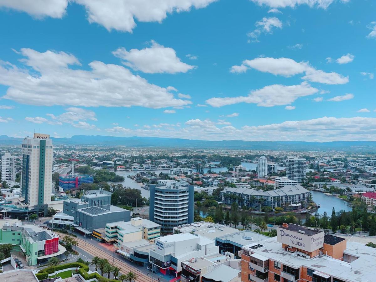 1 Bedroom And 1 Living Room Family Suite โกลด์โคสต์ ภายนอก รูปภาพ