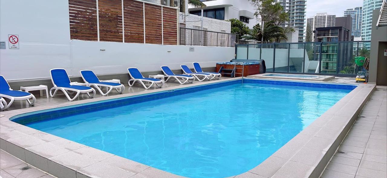 1 Bedroom And 1 Living Room Family Suite โกลด์โคสต์ ภายนอก รูปภาพ